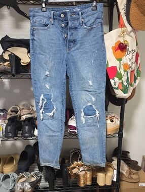 Old Navy Light Blue Distressed Boyfriend Jeans